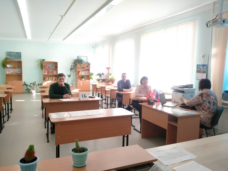 Всероссийская акция «Сдаём вместе. День сдачи ЕГЭ с родителями».
